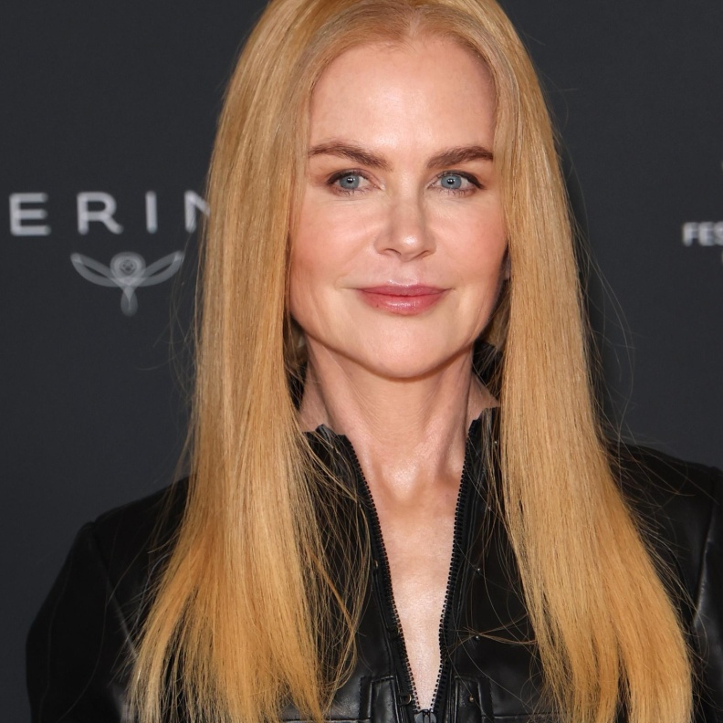 اطلالة Nicole Kidman برسمات المكياج البني