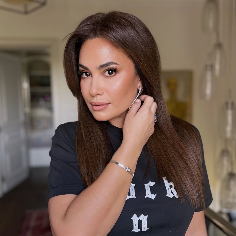 هند صبري صورة من انستغرام الماكيير مصطفى نجم