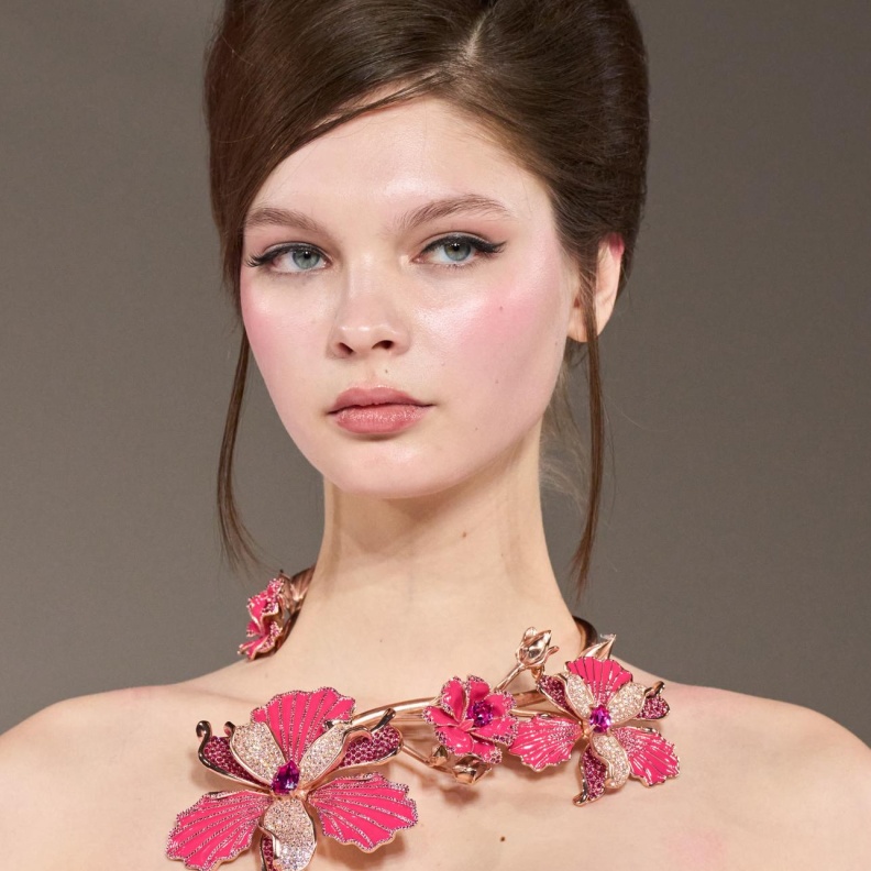 فوائد الورد المجفف للبشرة وطريقة استخدامه الصحيحة لبشرة متألقة دومًا