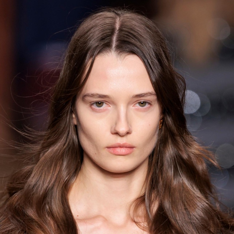 فوائد ورق الملفوف الاحمر للشعر وكيفية استعماله