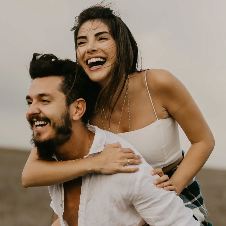 نجمات تركيات فضلن عدم الإنجاب