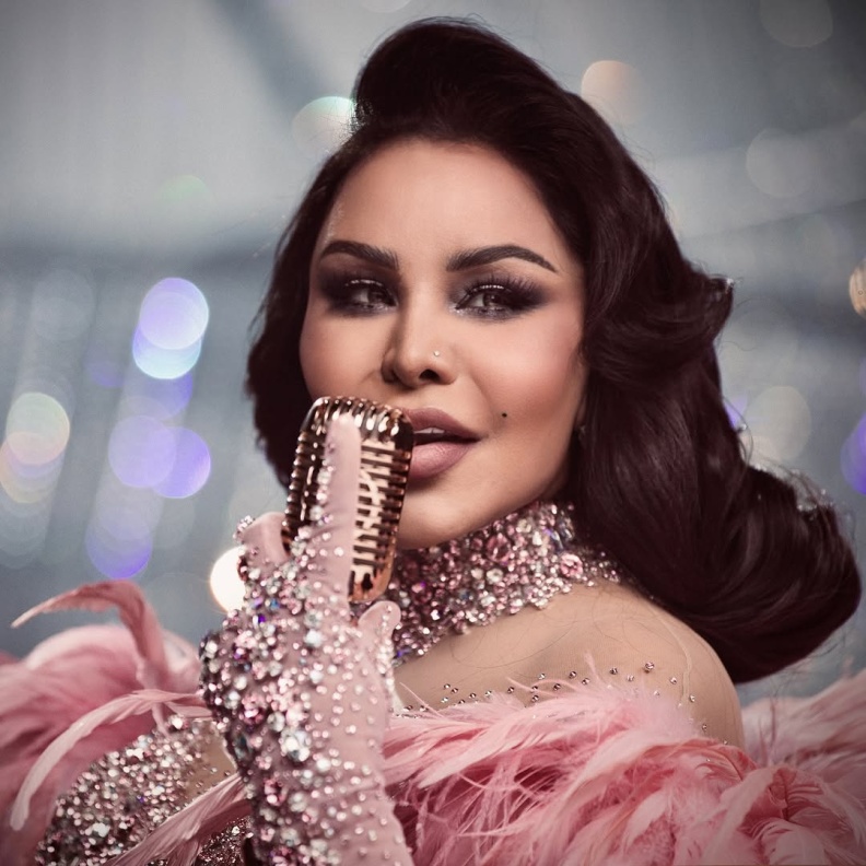 الفنانة أحلام