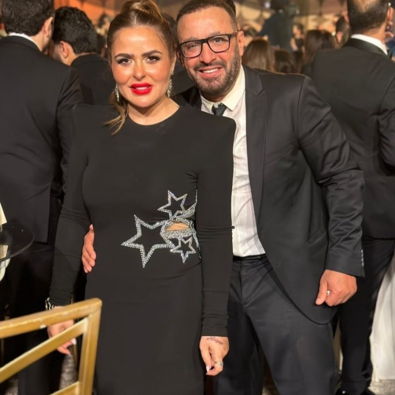 أحمد السقا وعائلته