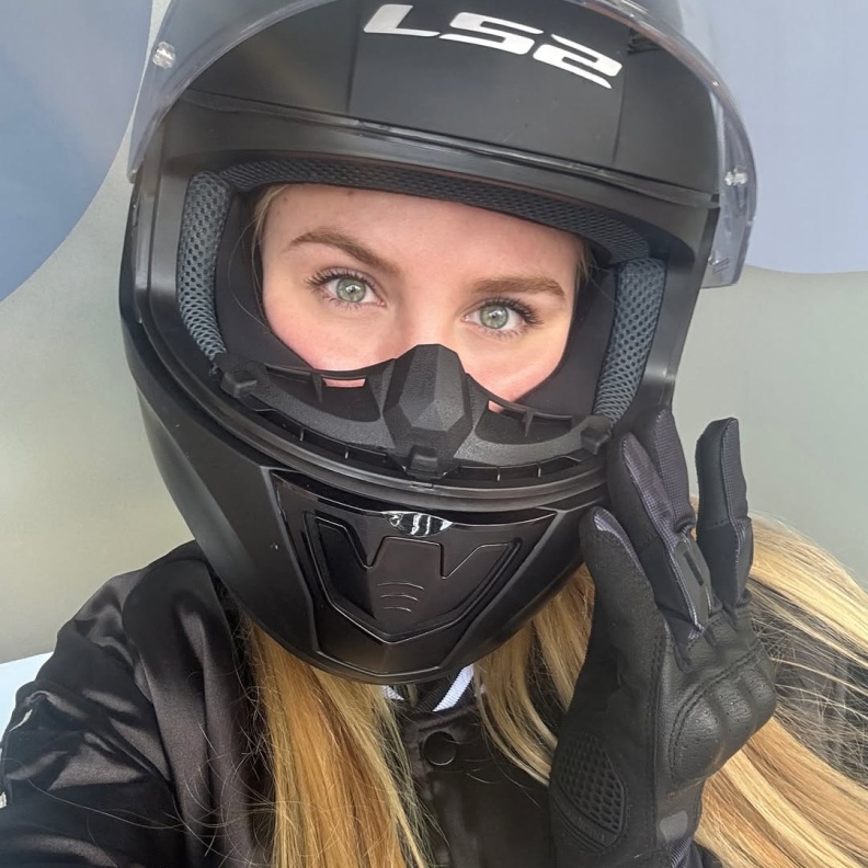 نجاة الأميرة ماريا كارولينا من موت محقق بحادث دراجة نارية