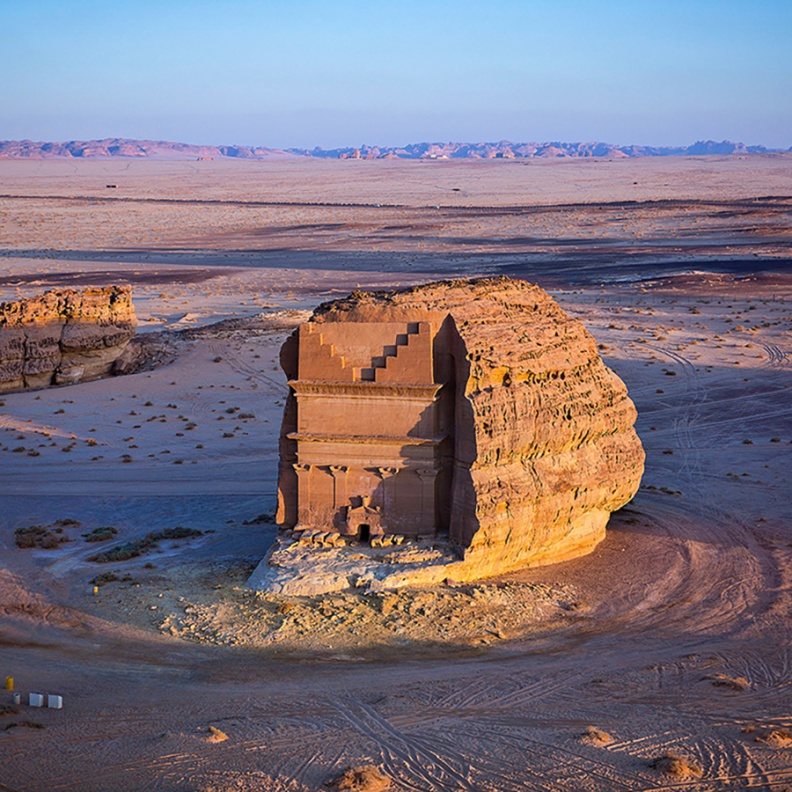 دليل السياحة في العلا 2025
