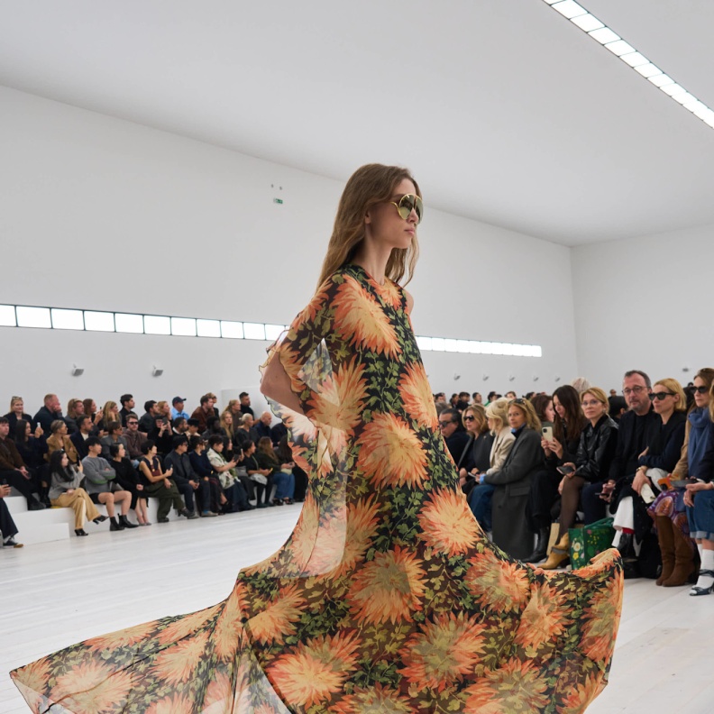 إطلالة من Loewe