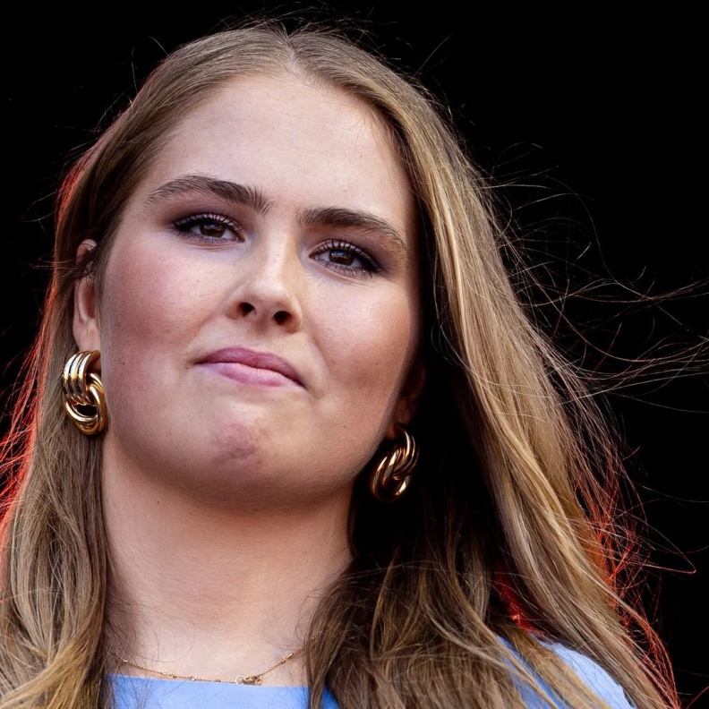 ولية عهد هولندا كاثرينا أماليا تخضع لجراحة عاجلة بعد تعرضها لحادث