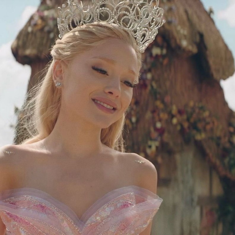 أريانا غراندي في فيلم "Wicked"