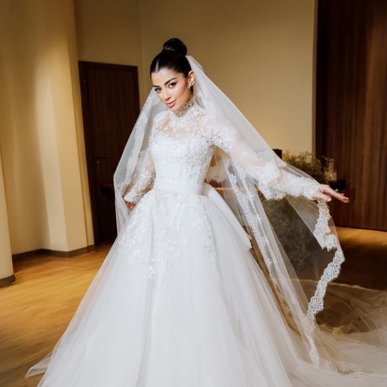 ليلى احمد زاهر 