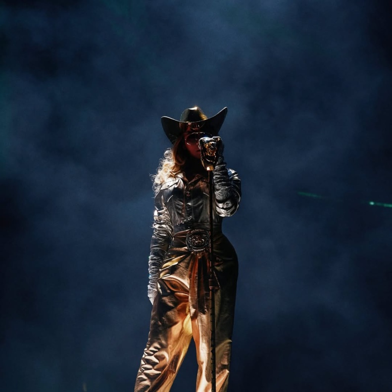 نجمة البوب العالمية Beyonce