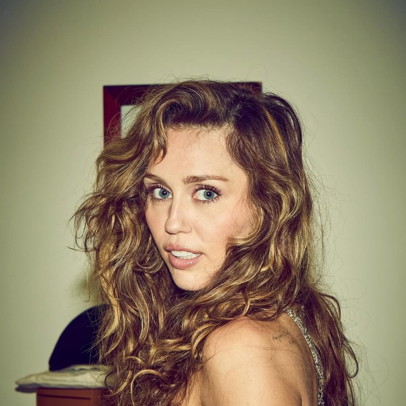 مايلي سايرس