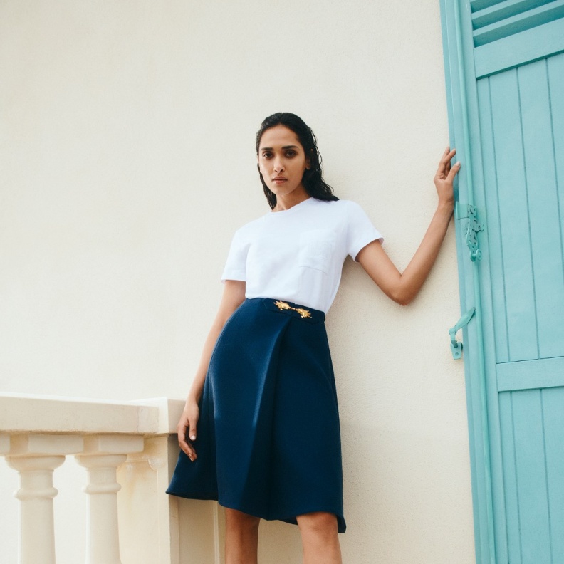 كبسولة Manolo Blahnik x Mytheresa