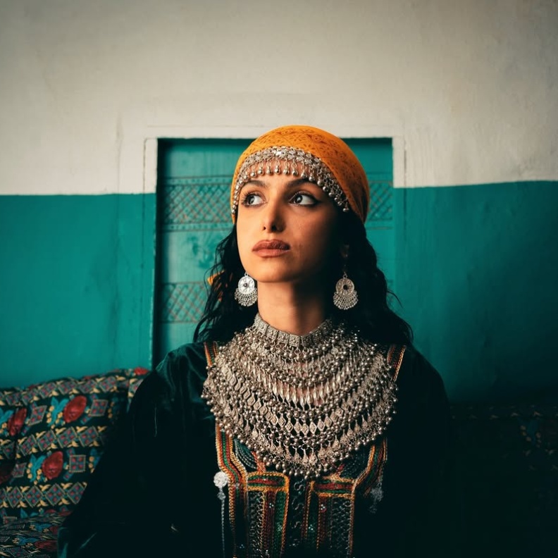 المزند من الأزياء التراثية المميزة في منطقة عسير