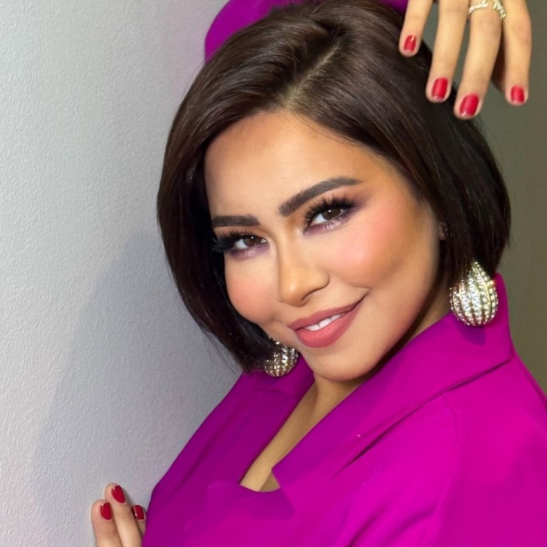 الفنانة شيرين عبد الوهاب