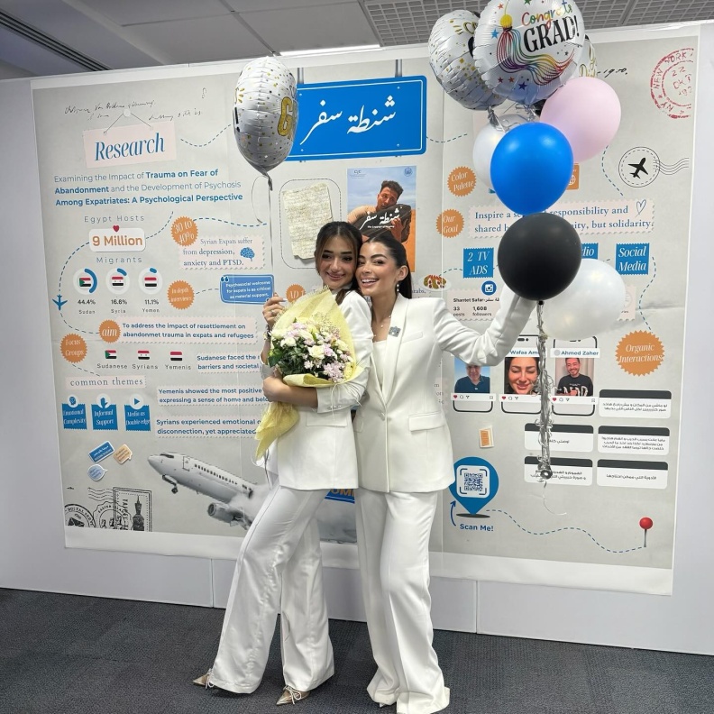 ملك وليلى احمد زاهر 