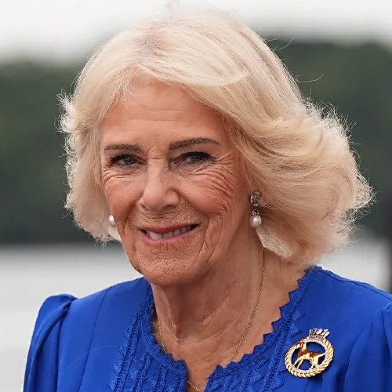 الملكة كاميلا تحصل على لقب تاريخي قبيل حضورها حفلًا في ديفون