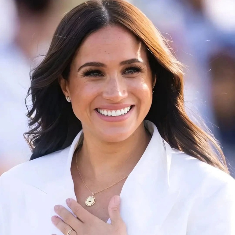 ميغان ماركل تحتفل بعيد ميلادها الـ44