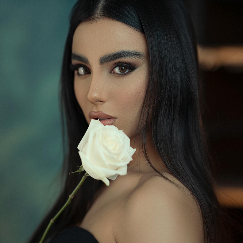 الكاريزما ليست موهبة فطرية.. إليكِ طرق اكتسابها لتعزيز جاذبيتكِ الشخصية وتأثيركِ على الآخرين