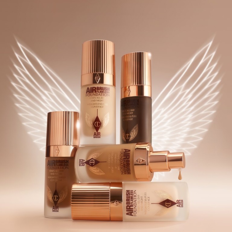 شارلوت تلبوري تكشف عن ابتكارين اثنين مميّزين من AIRBRUSH COMPLEXION