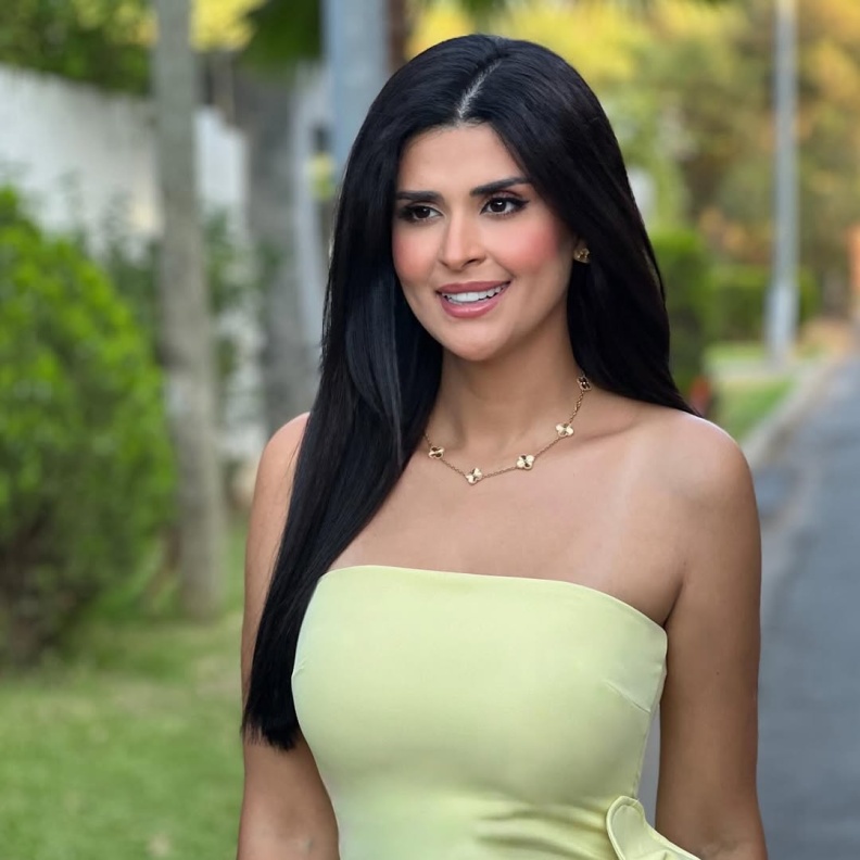 النجمة سلمى رشيد صورة من انستغرامها