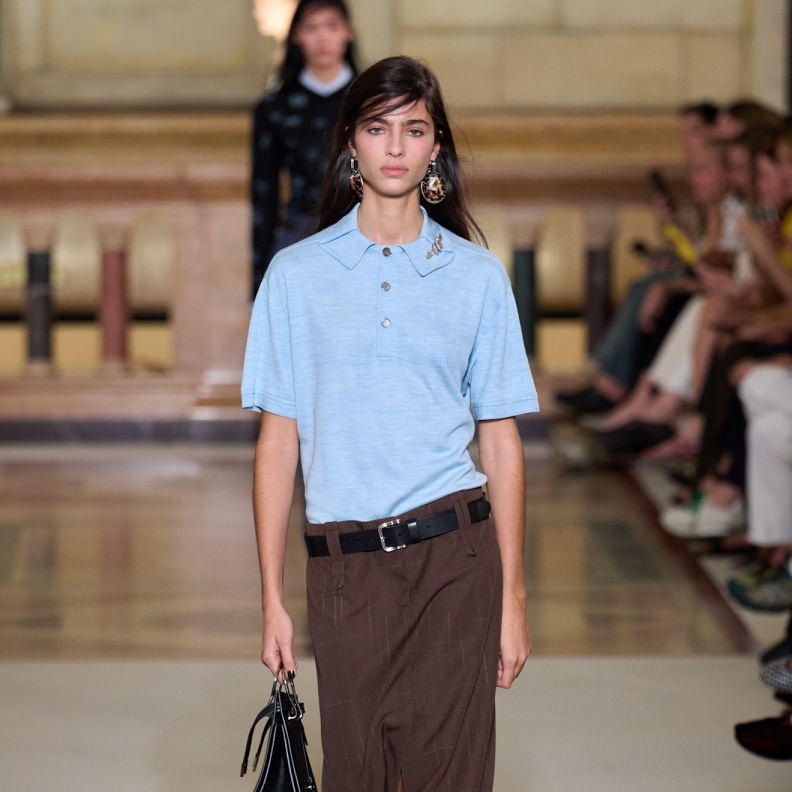 مجموعة Tory Burch لربيع وصيف 2026