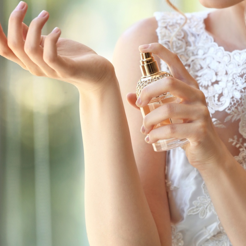عطور اختارها المشاهير في يوم الزفاف: لمسات فاخرة لا تُنسى