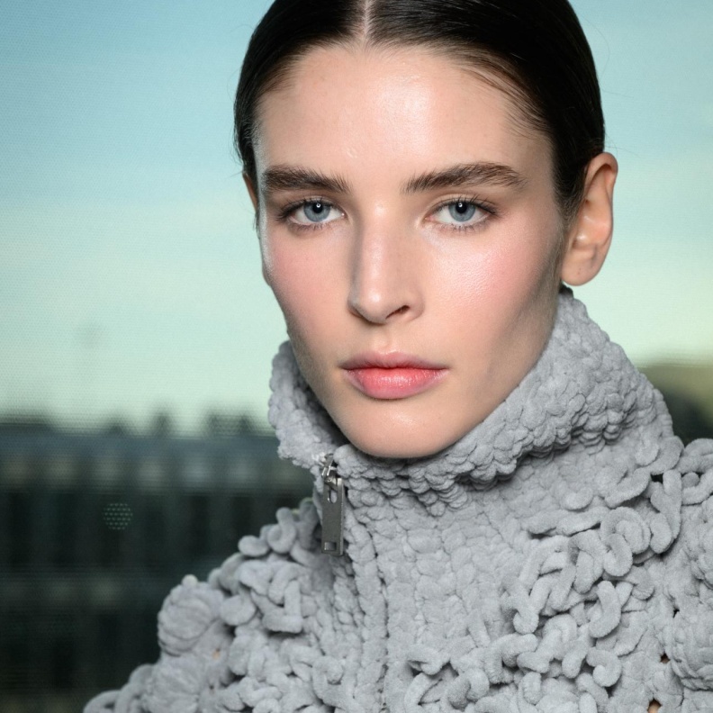 إطلالتكِ مشرقة دومًا باستخدام أفضل ماسكات الوجه حسب نوع بشرتكِ