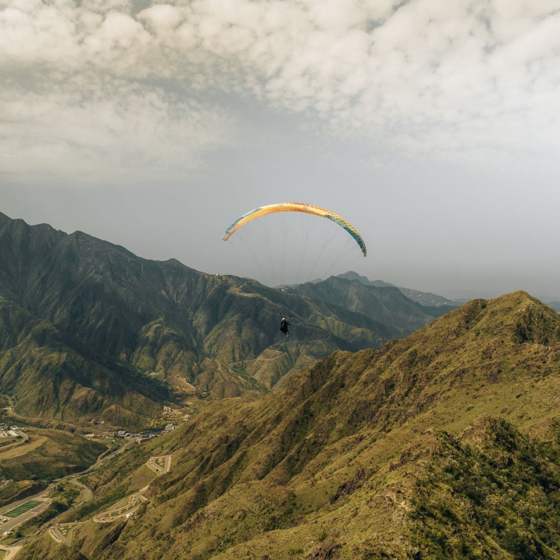 "السودة" حيث تعانق الجبال الغيوم وتتنفس الطبيعة سحرها الأبدي.. إليكم تجارب استثنائية لعشاق المغامرة