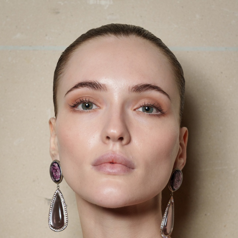 مستحضرات وكريمات مغذية للبشرة في فترة العلاج الكيميائي  على طريقة دار Georges Hobeika