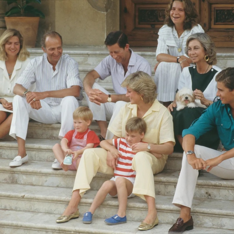 الملك خوان يكشف طبيعة علاقته بالأميرة ديانا