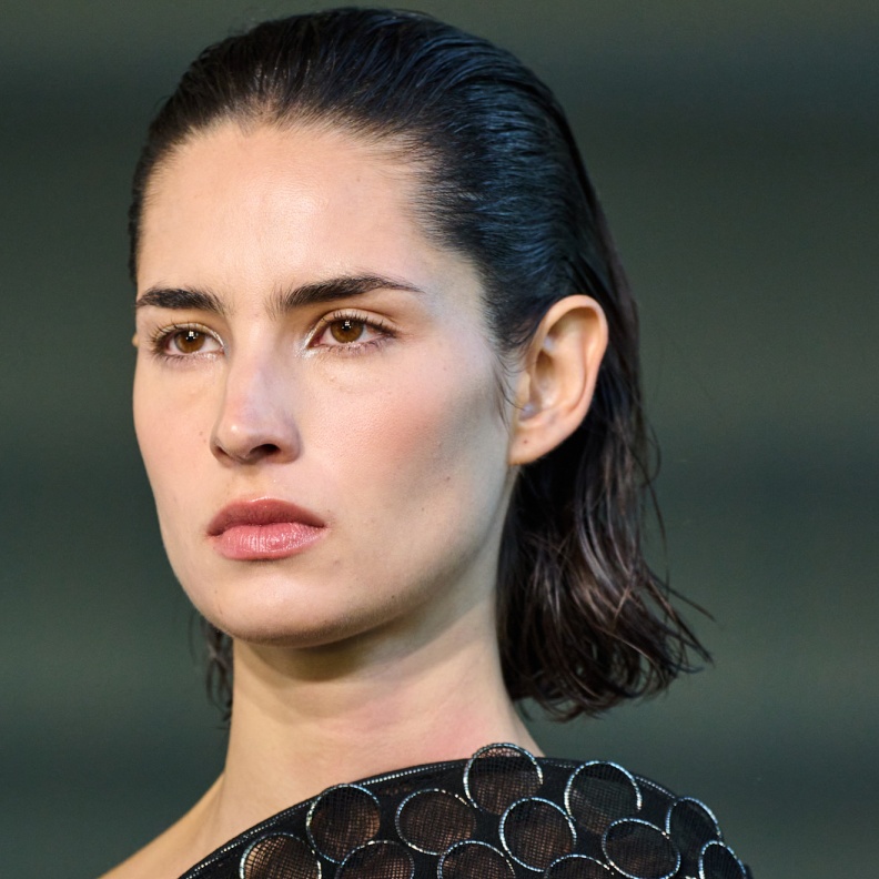 أفضل المكونات التي تشد المسام الواسعة وتمنحكِ بشرة صافية