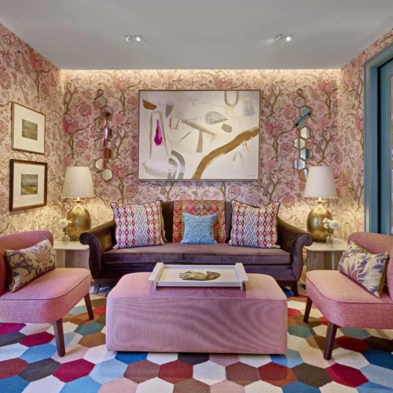 التسوق الفاخر يتحول إلى تجربة ثقافية متكاملة في وجهات  The Bicester Collection