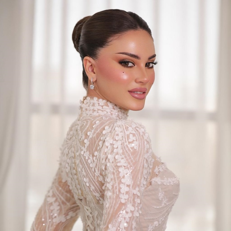 تسريحة عروس من الهيرستايل خديجه ابراهيم