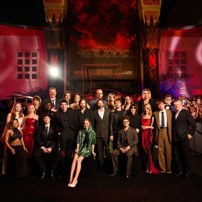 ألغاز الموسم الأول تكشف في الموسم الأخير