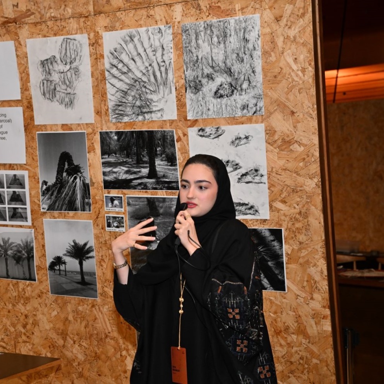 خاص بـ "هي": التقدير العميق لجوهر الحِرف اليدوية.. تجربة الفنانة جنى ملائكة في إقامة الخوص الفنية