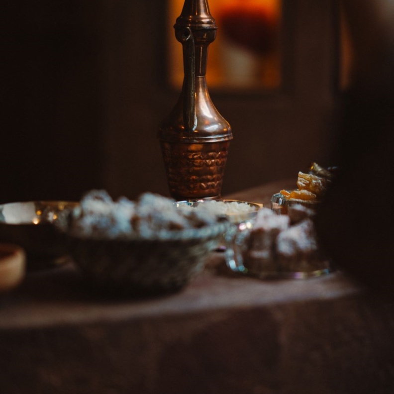 دار أمواج العمانية تُدشن بيت اللبان ضمن تجربة طريق البخور في العُلا