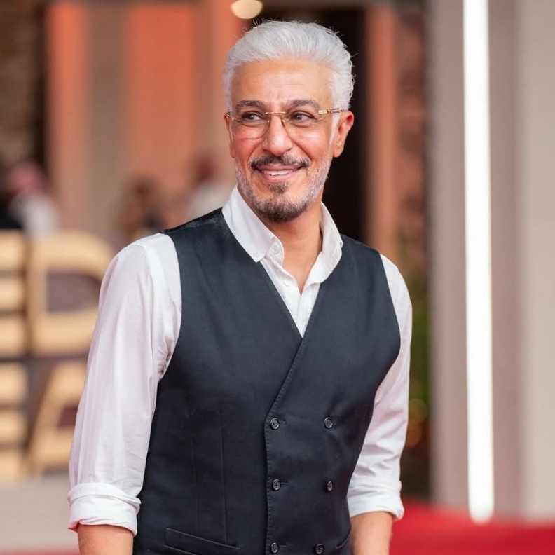 عبدالمحسن النمر يحافظ على صعوده ونجاحه الفني