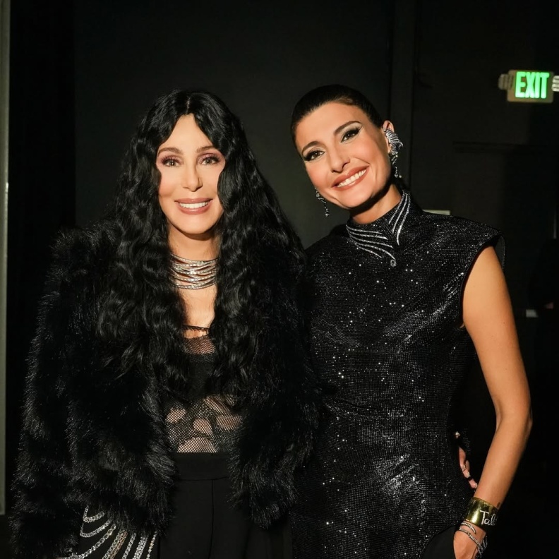 مصممة المجوهرات جيوفانا إنجلبرت وشير