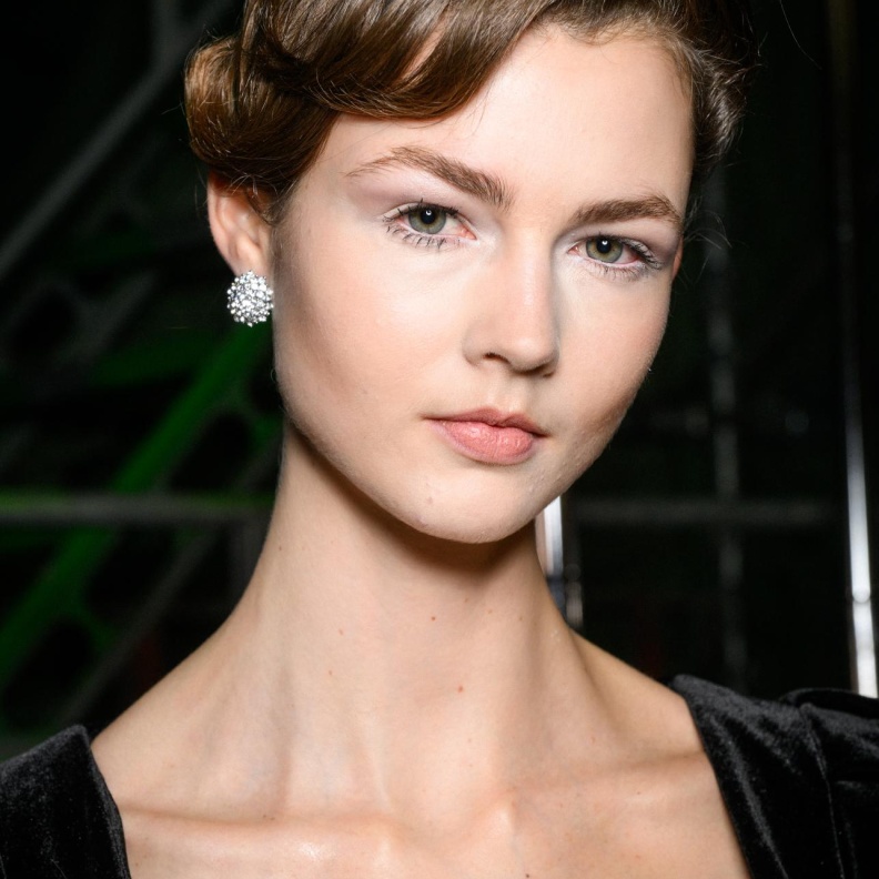 التونر والإسنس أساس الروتين الكوري لبشرة ناعمة ومشرقة