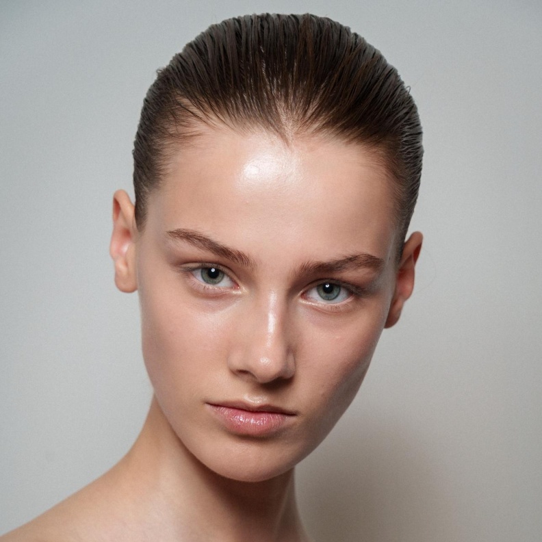 حقن الميزوثيرابي علاج غير جراحي لبشرة أكثر شبابًا وحيوية