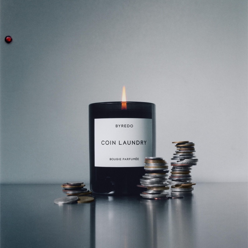 شمعة Coin Laundry من علامة Byredo