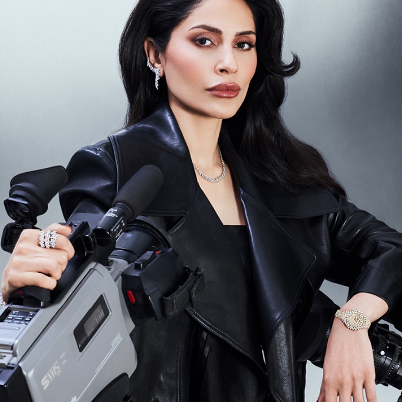 النجمة إلهام علي 