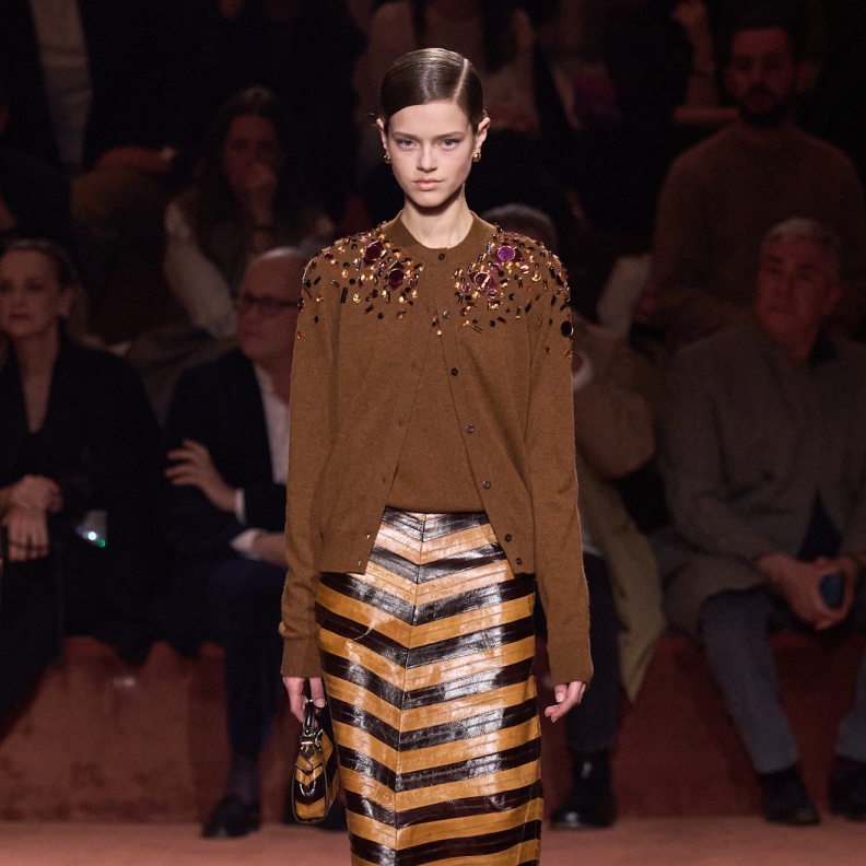من مجموعة "فندي" Fendi لخريف وشتاء 2025 