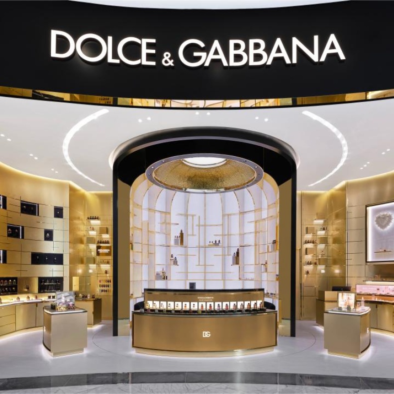  Dolce&Gabbana تكشف بوتيك الجمال الأول في دبي