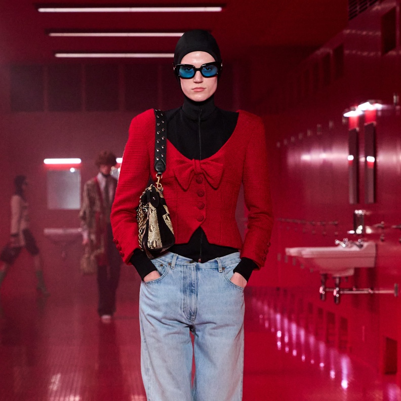 السترات من دون ياقات