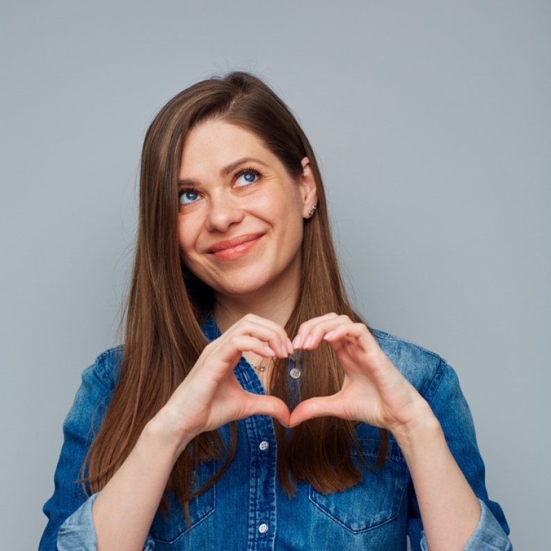 دراسة تكشف الأسباب الخفية للنوبات القلبية لدى النساء الأصغر سنًا