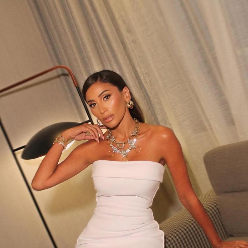 دينا الشربيني 