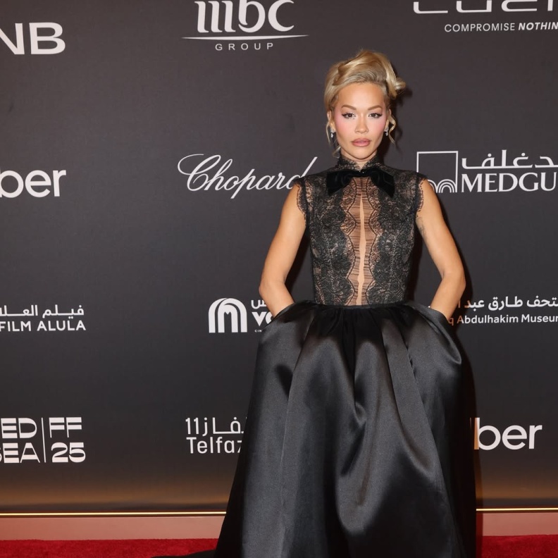 نجمات عالميات وعرب تألقن بإبداعات المصممين العرب في مهرجان البحر الأحمر 2025