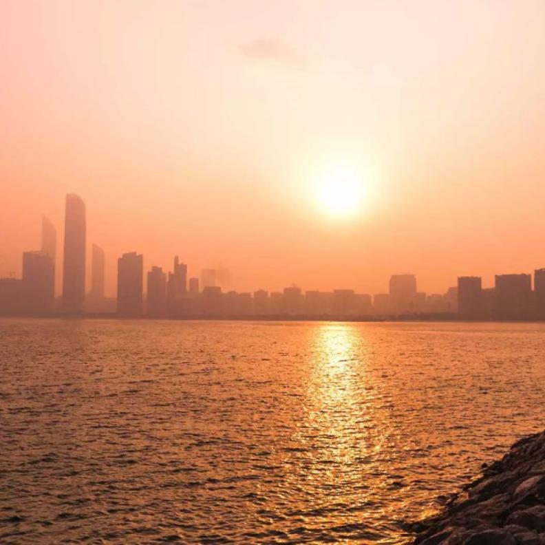 استمتعي بتجربة ممتعة في أبوظبي خلال 24 ساعة... دليلك لرحلة لا تُنسى في عيد الفطر