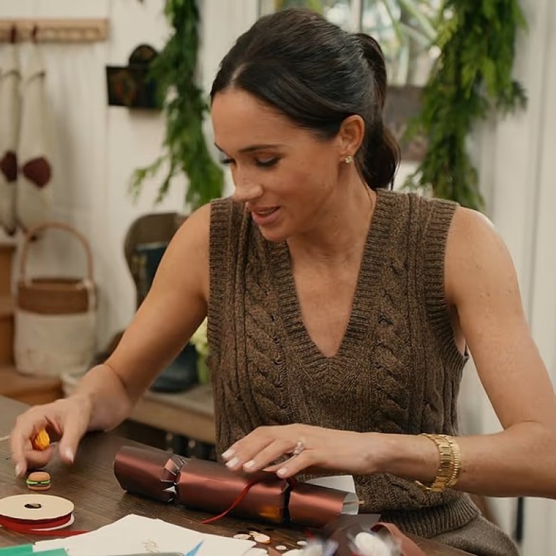 مجوهرات ميغان ماركل الجديدة تثير الجدل